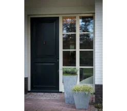 Artstone Kunststoff-Vase Ella, eckig, schwarz