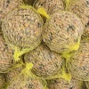 Dehner Natura Premium Wildvogelfutter Mohn-Meisenknödel im Eimer, mit Netz, 30 Stk.