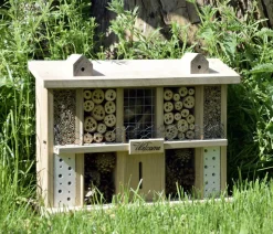 LUXUS-INSEKTENHOTELS Insektenhotel Landsitz Superior, ca. B47/H34/T12,5 cm