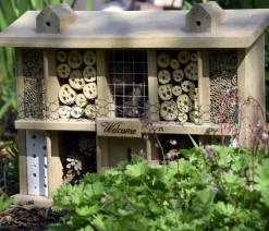 LUXUS-INSEKTENHOTELS Insektenhotel Landsitz Superior, ca. B47/H34/T12,5 cm