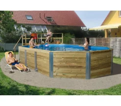 Weka Schwimmbad 594 A, inkl. Technikraum und Holztreppe